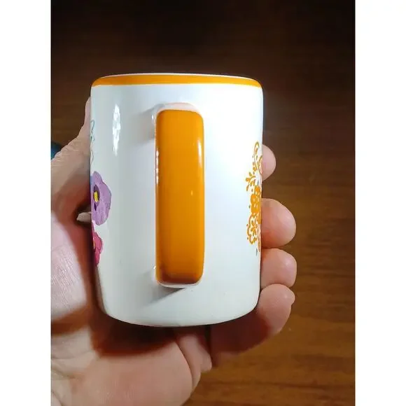 The Pioneer Woman Flea Market Salt & Pepper Shakers Excellent Condition - Picture 8 of 11